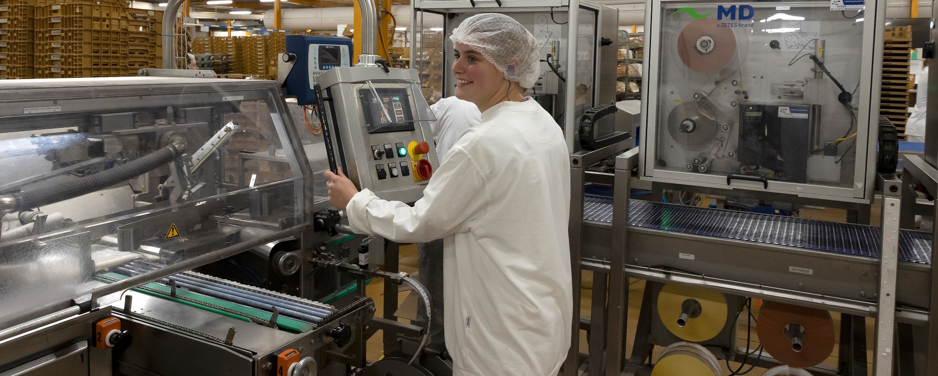 MEDEWERKER <br> VOEDING, <br> TECHNOLOGIE EN TECHNIEK