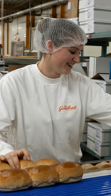 ALLROUND <br> MEDEWERKER <br> VERSINDUSTRIE